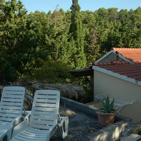 Secluded Fisherman's Cove Vela Lozna, Brac - 13332 Prázdninový dům *